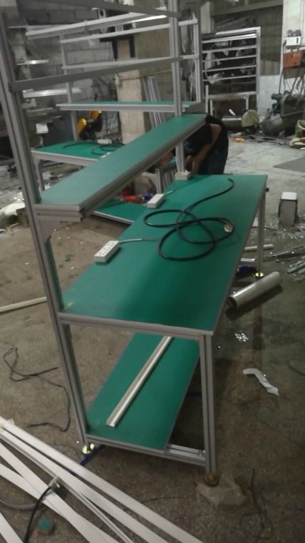 單邊工作臺
